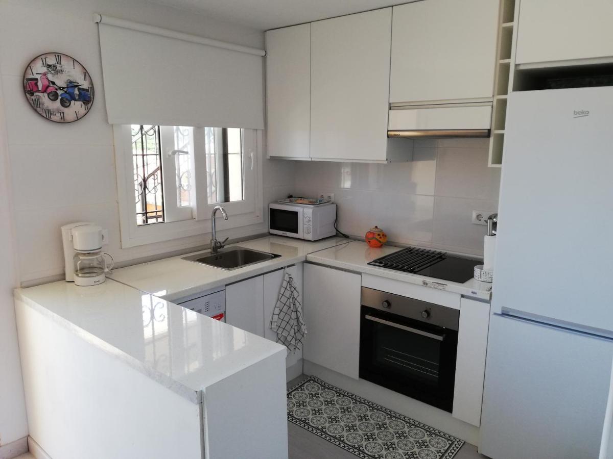 Estupendo Apartamento En Muy Buena Zona Apartment L'Escala Exterior photo